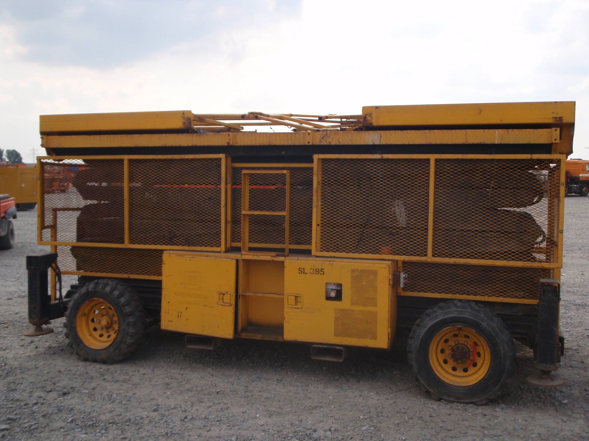 Skyjack SJ 9250, Žirklinis keltuvas