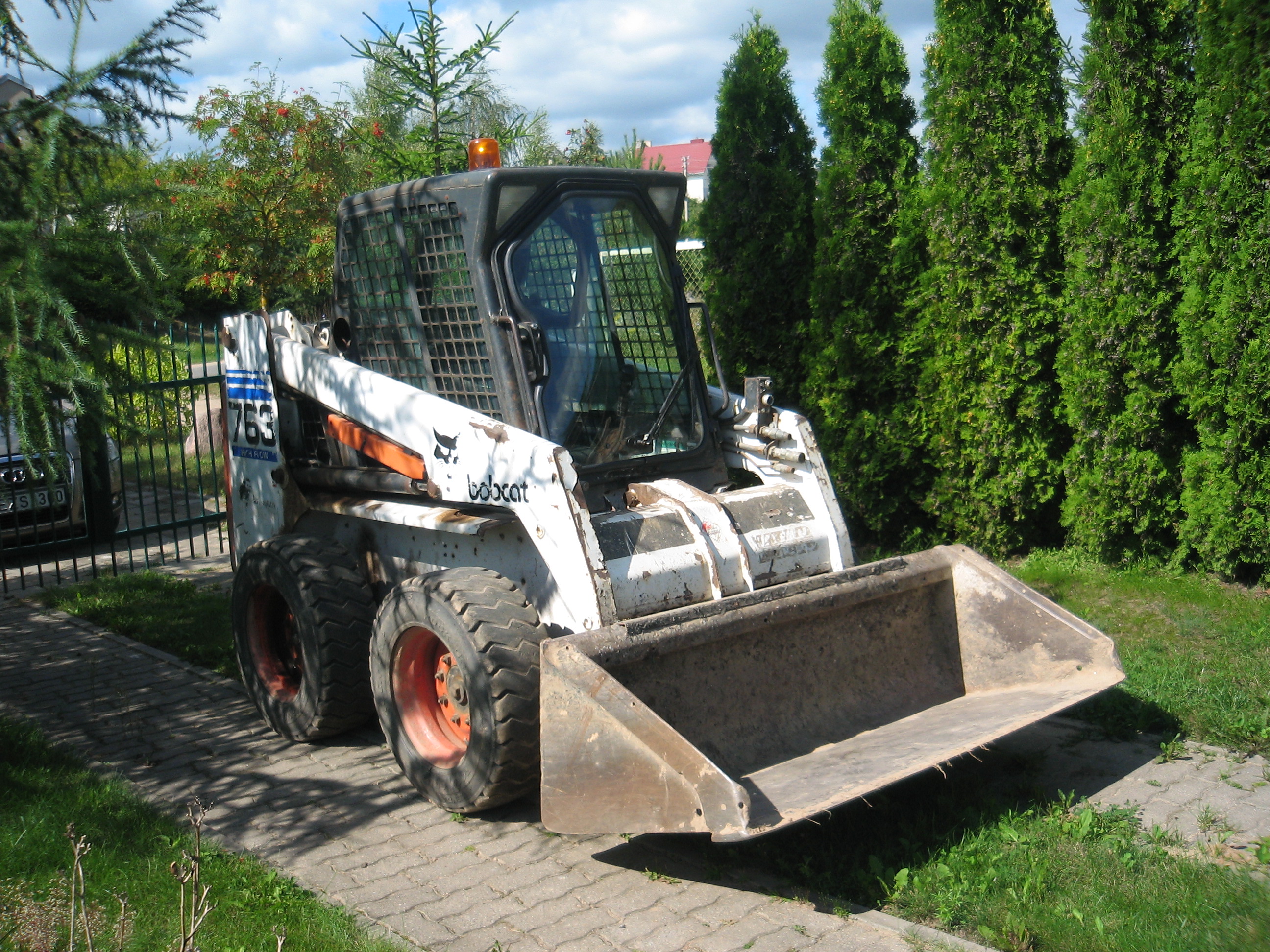 Bobcat 763, Mini krautuvas